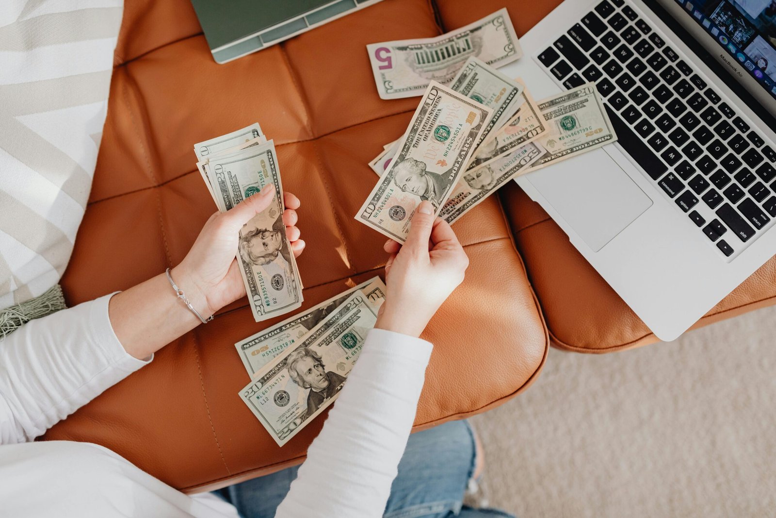 money generating website